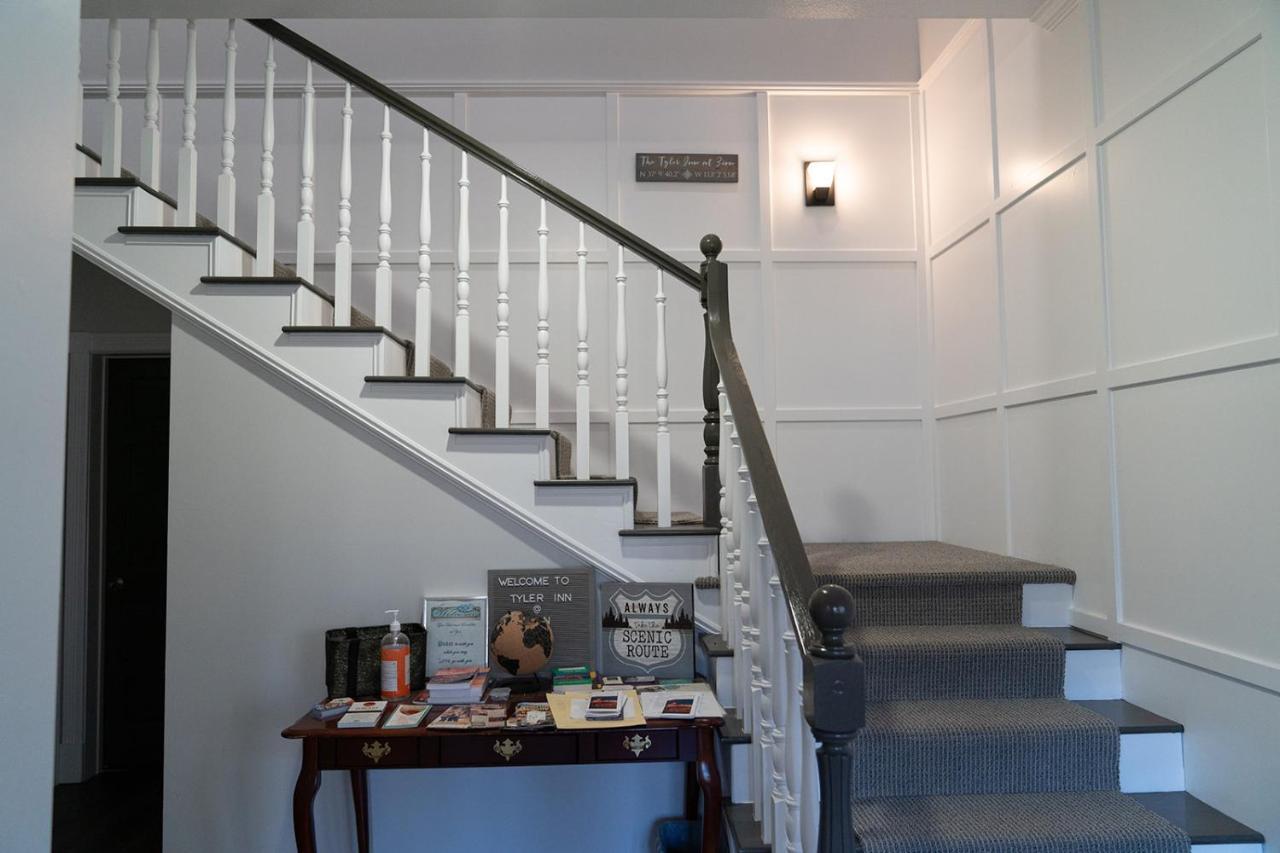 Rockville Tyler Inn At Zion מראה חיצוני תמונה